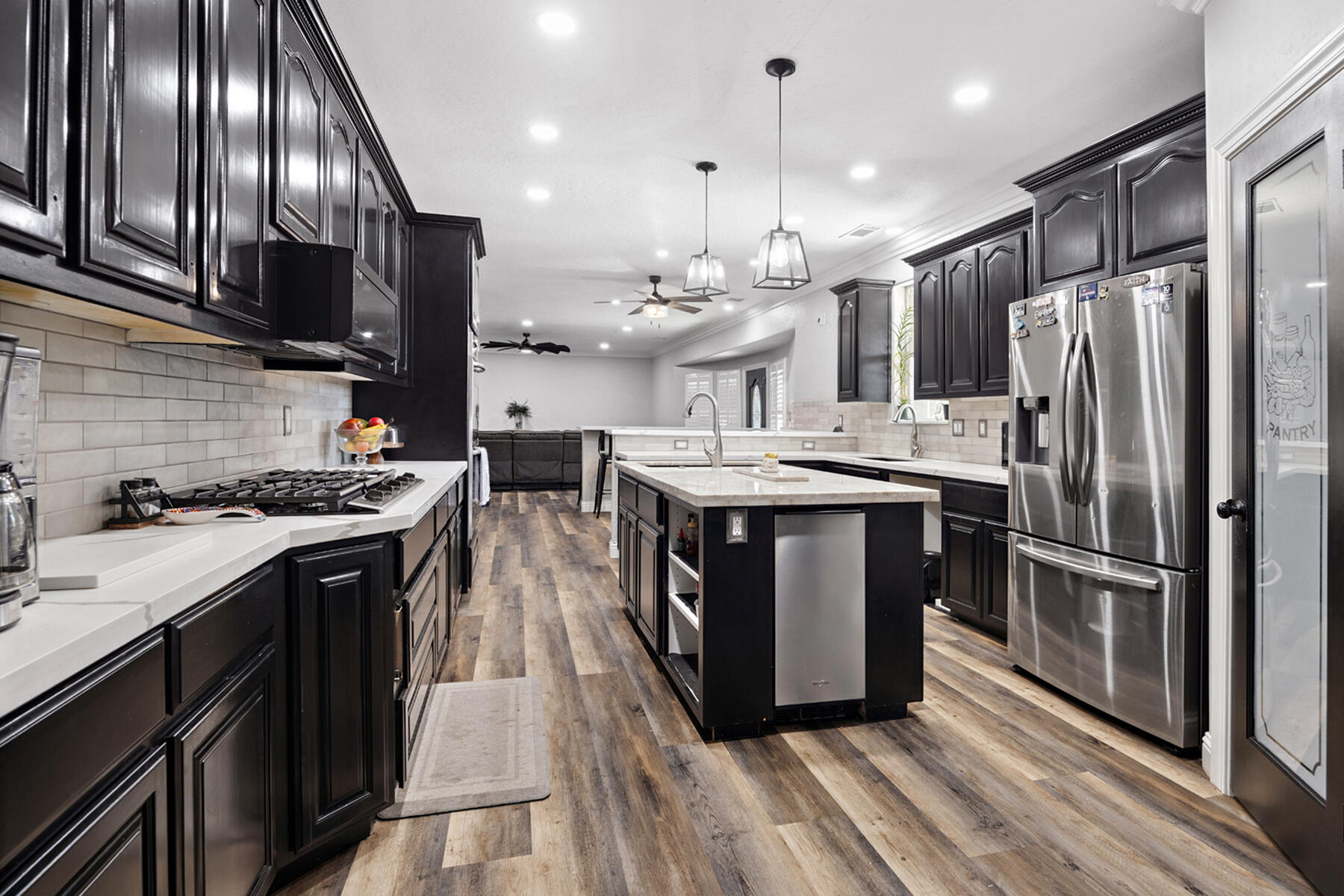 21031 Road 256 Strathmore, CA 93267 - Photo 16 of 55 17 - Kitchen (1)