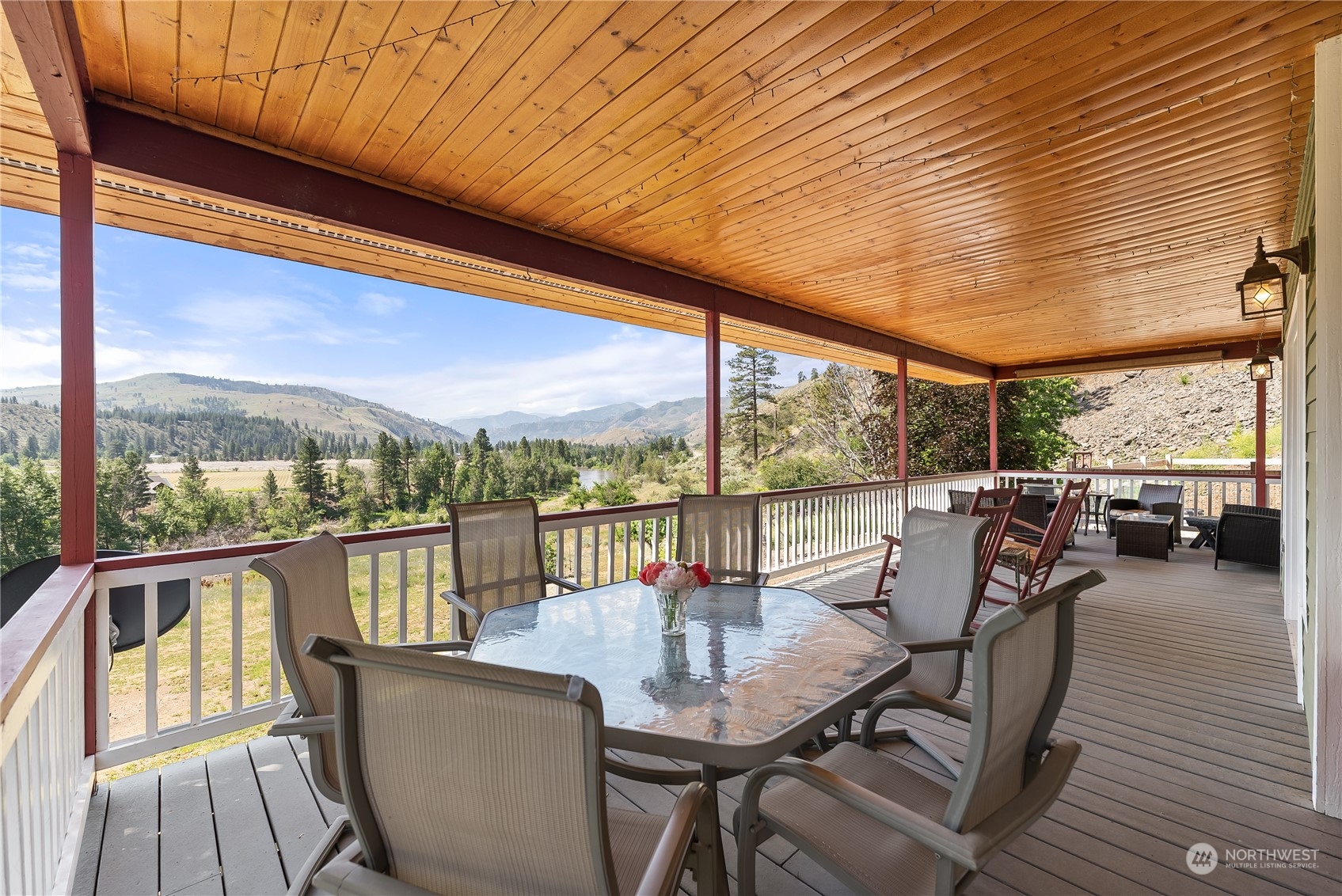 183 Twisp Carlton Road Carlton, WA 98814 - Photo 4 of 34 Gallery Image 4