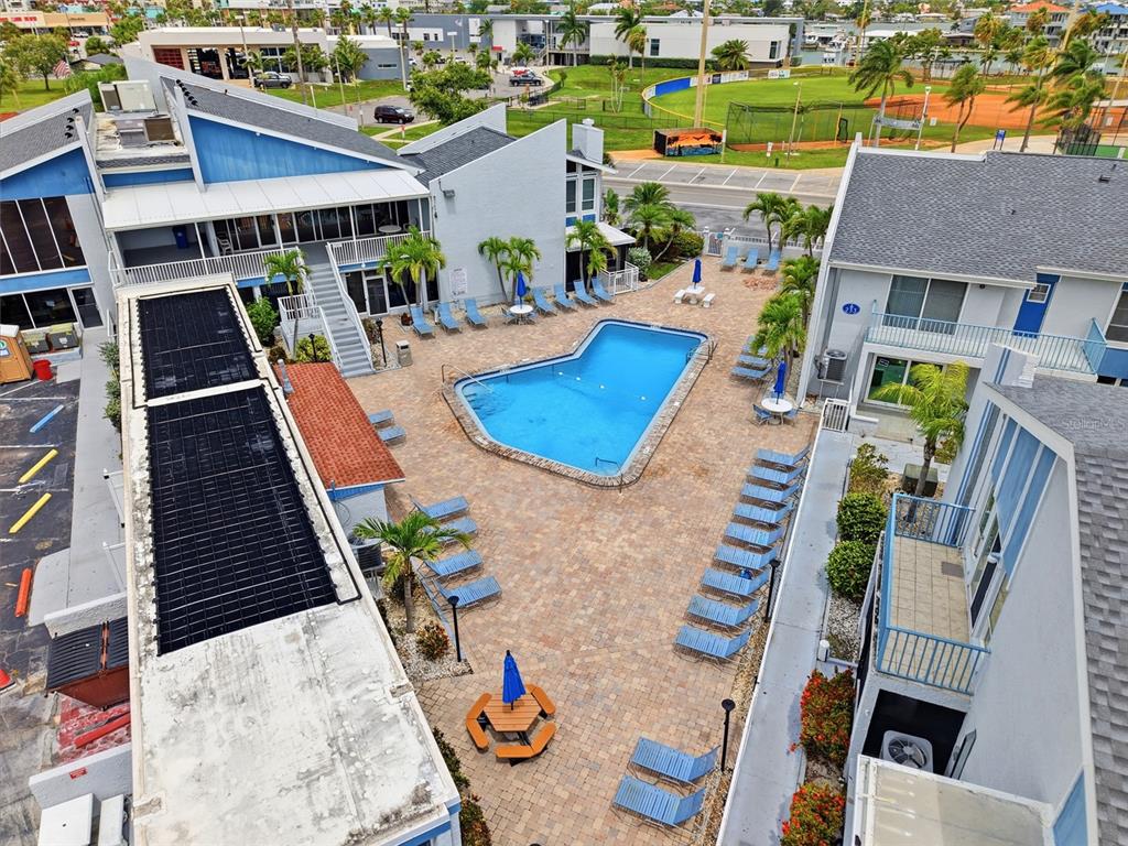 320 Medallion Boulevard, Unit H Madeira Beach, FL 33708 - Photo 27 of 38