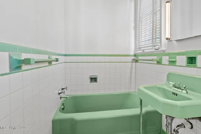 $349,900 | 1331 Peachtree Street, Jackson, MS 39202