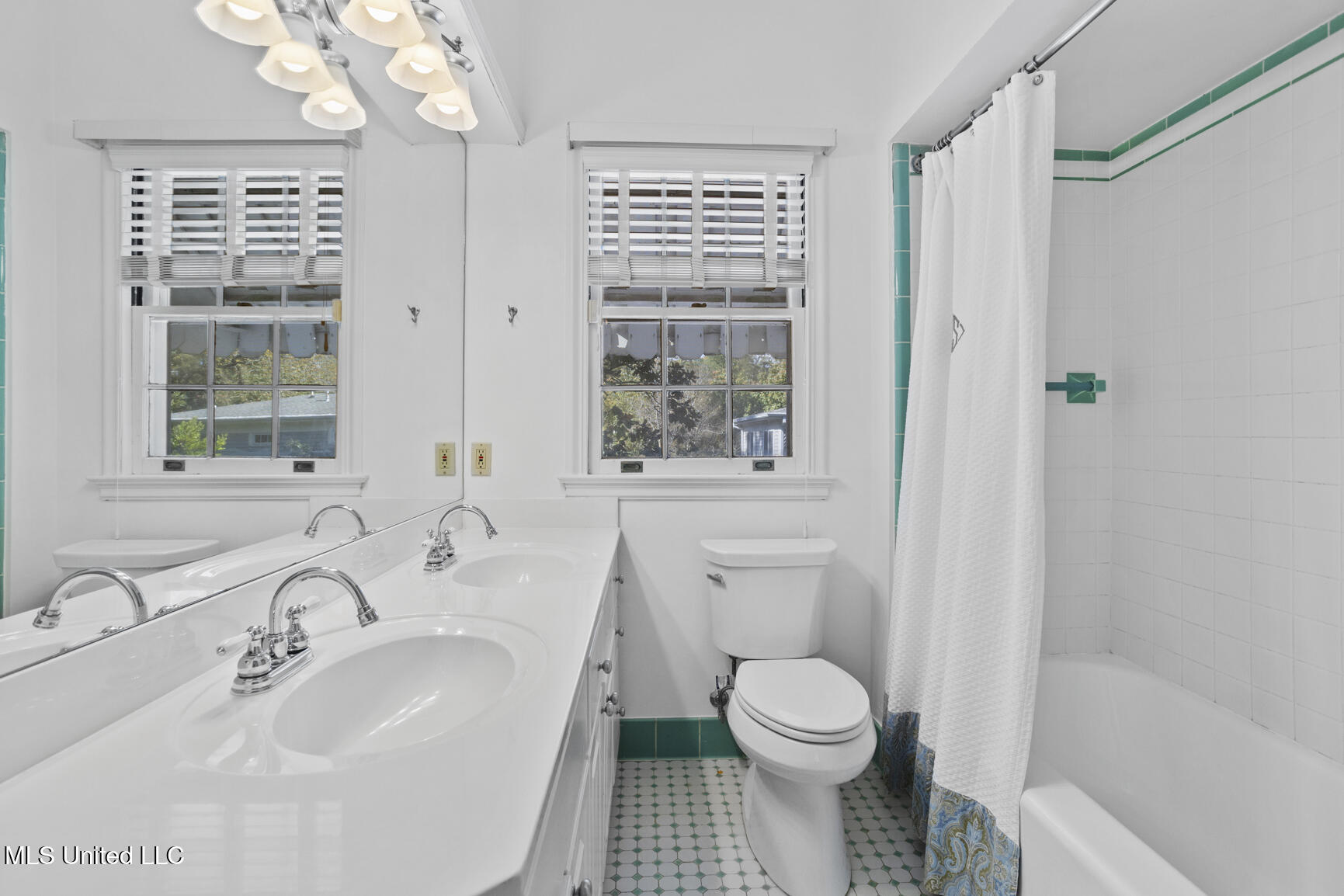 1331 Peachtree Street Jackson, MS 39202 - Photo 32 of 40 1331 Peachtree-32