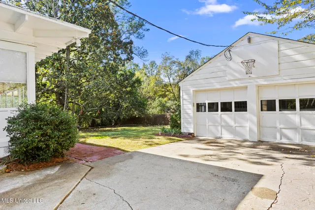 $349,900 | 1331 Peachtree Street, Jackson, MS 39202