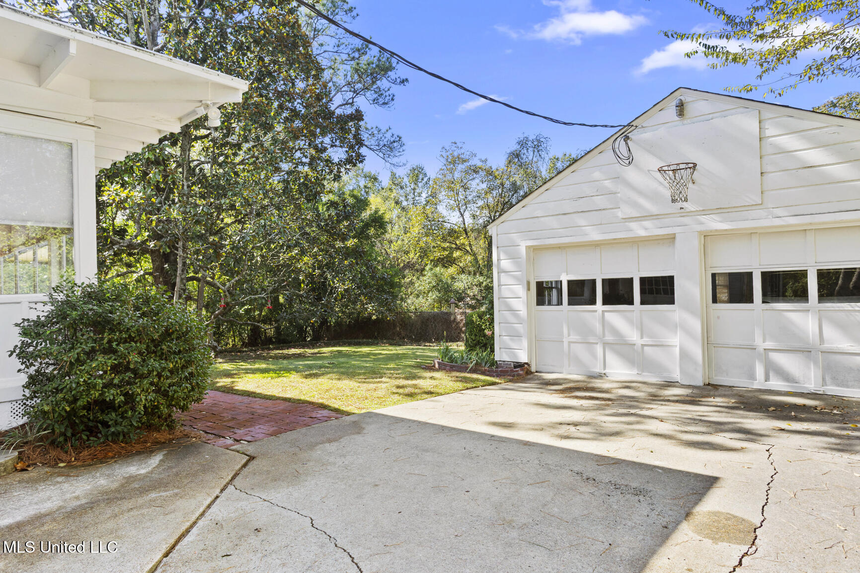 1331 Peachtree Street Jackson, MS 39202 - Photo 35 of 40 1331 Peachtree-39