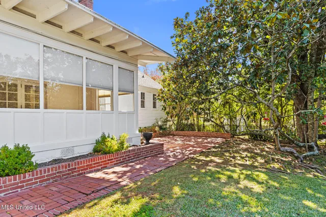 $349,900 | 1331 Peachtree Street, Jackson, MS 39202