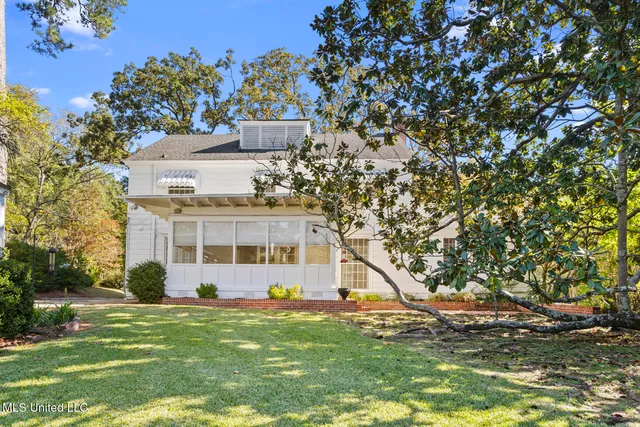 $349,900 | 1331 Peachtree Street, Jackson, MS 39202