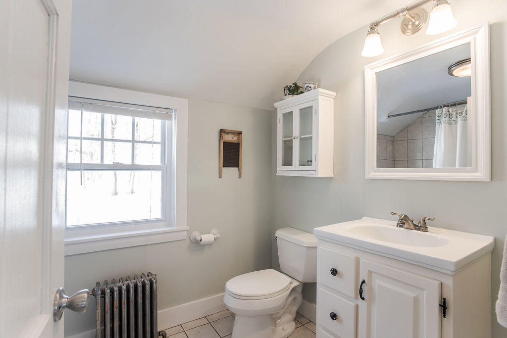 1048 State Road Eliot, ME 03903 - Photo 24 of 42 1048 State Road