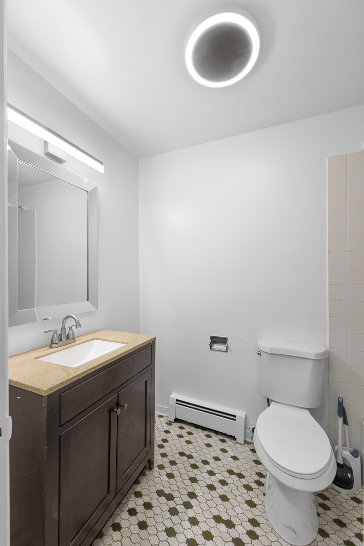 14501 Keystone Avenue, Unit 3 Midlothian, IL 60445 - Photo 14 of 20 Gallery Image 14