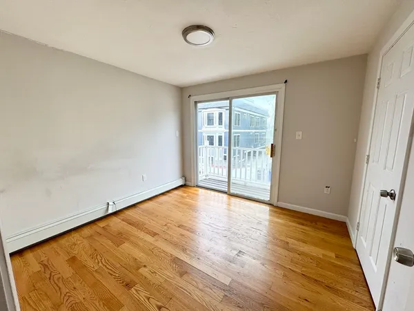$3,500 | 185 Sydney Street, Unit 2, Boston, MA 02125