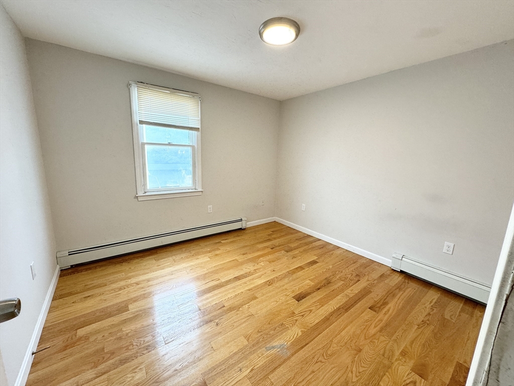 185 Sydney Street, Unit 2 Boston, MA 02125 - Photo 4 of 9