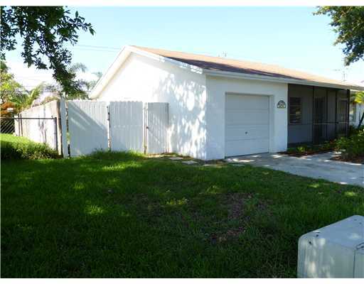 9928 Liberty Road Boca Raton, FL 33434 - Photo 1 of 6 Primary Photo