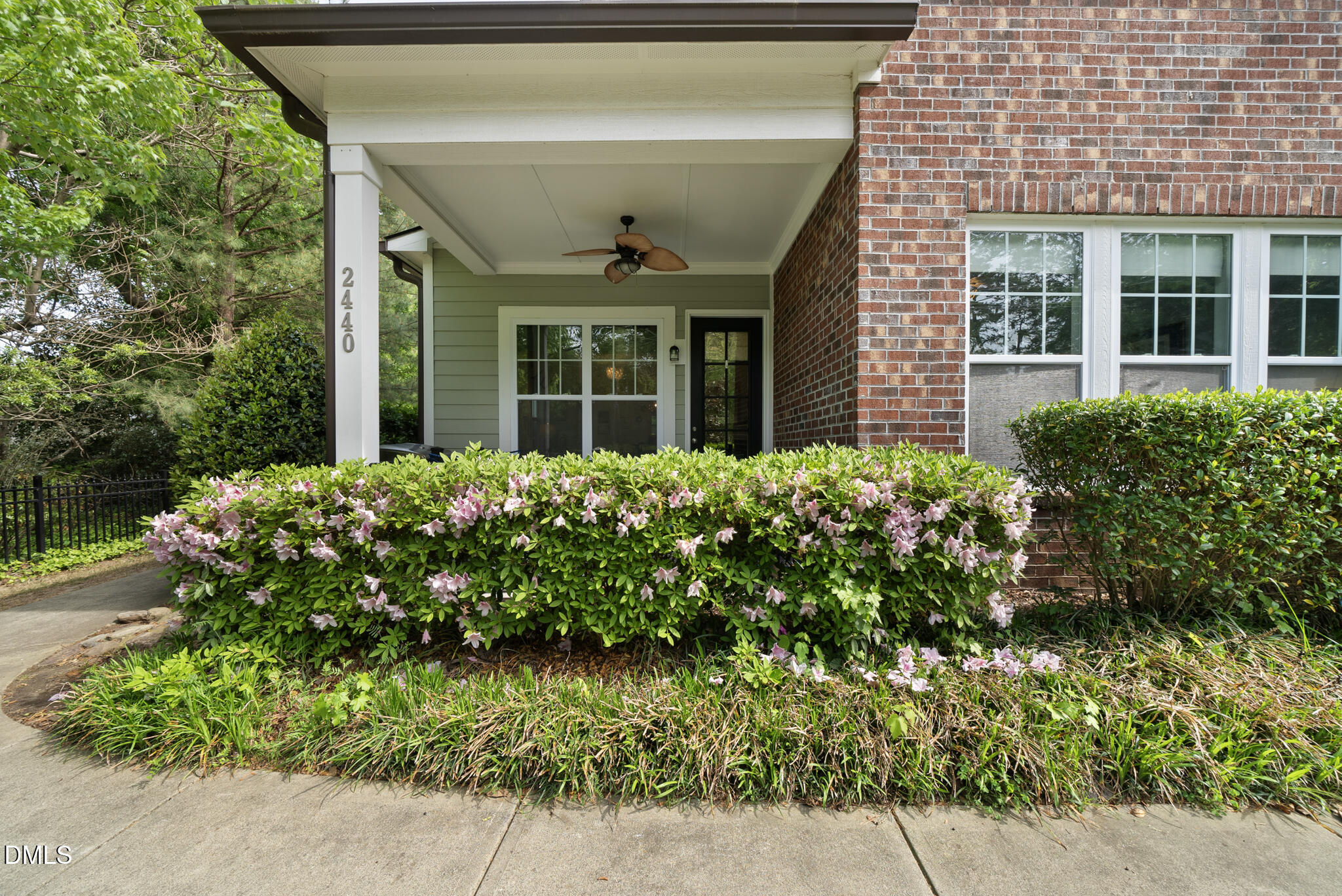 2440 Noble Road Raleigh, NC 27608 - Photo 2 of 41 DSC09366