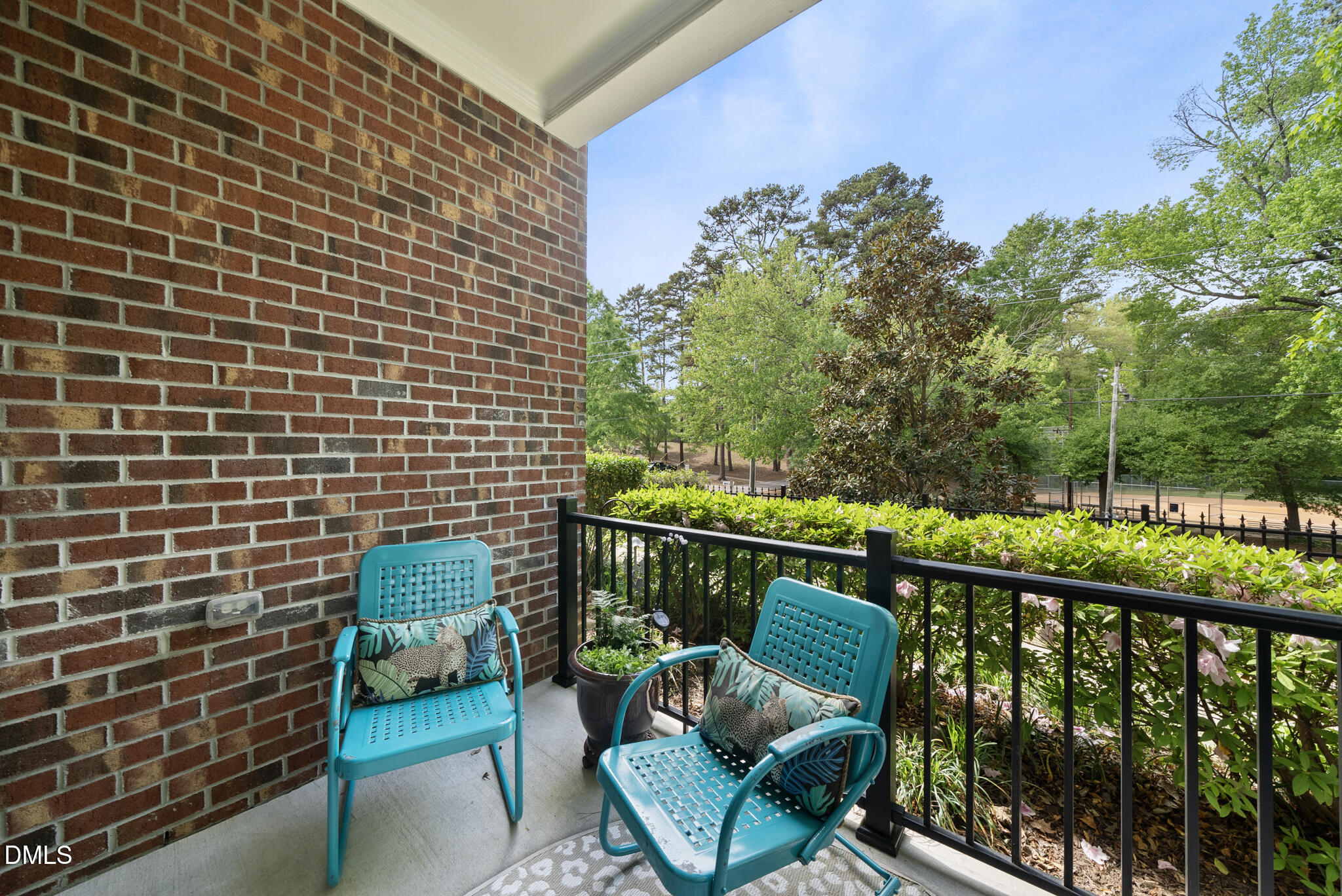 2440 Noble Road Raleigh, NC 27608 - Photo 32 of 41 DSC09360