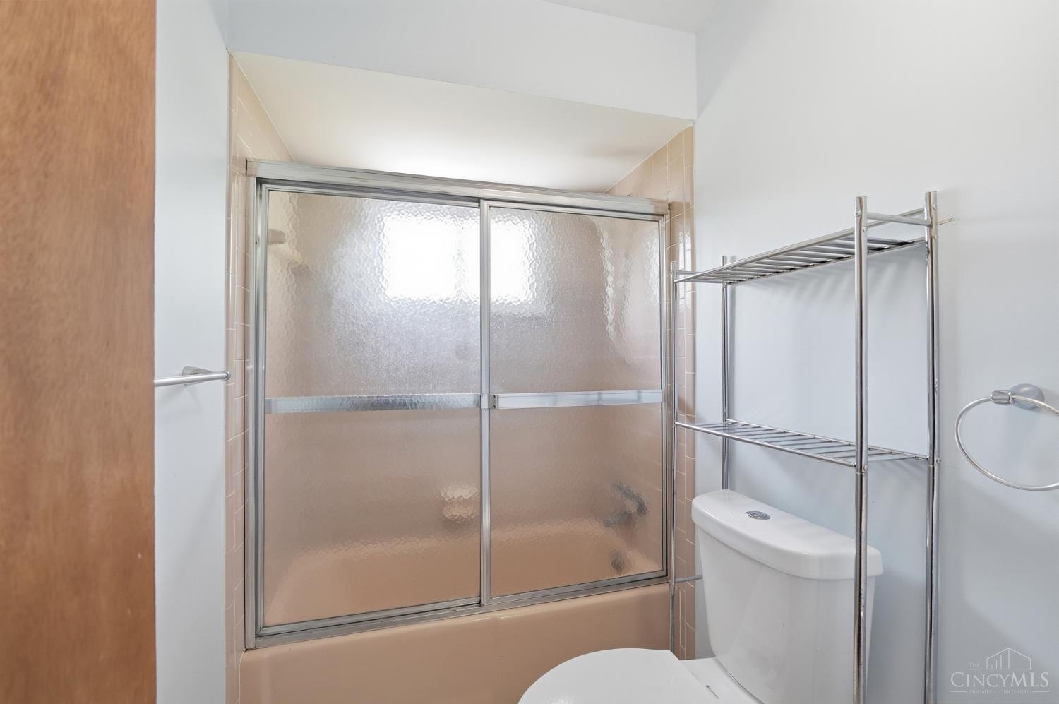 4455 Cloverhill Terrace Cincinnati, OH 45238 - Photo 50 of 78