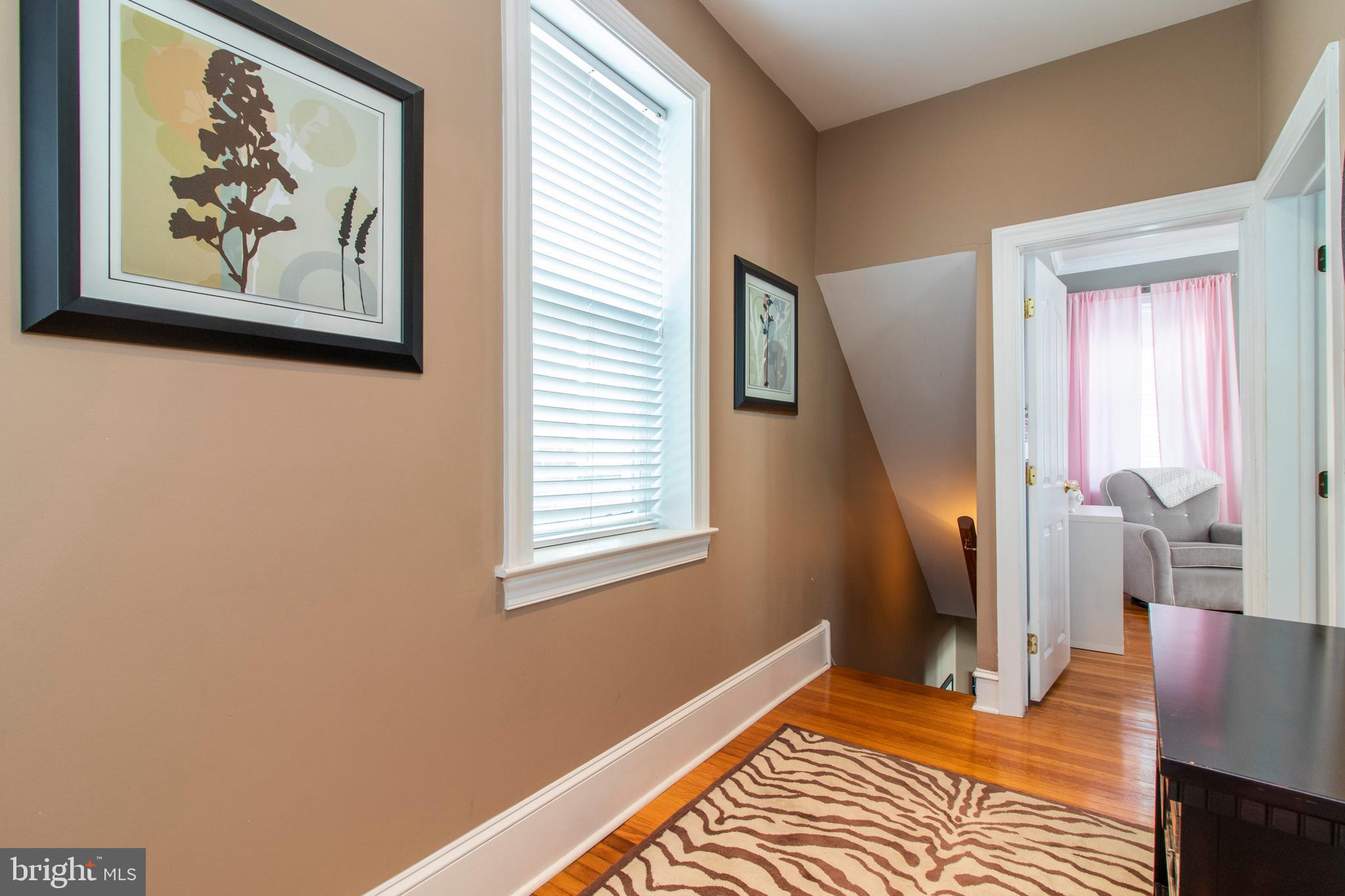 317-19 Rector Street Philadelphia, PA 19128 - Photo 19 of 38 2nd Floor Hallway