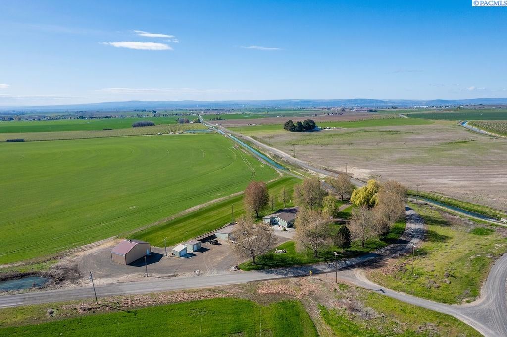 4921 Dogwood Road Pasco, WA 99301 - Photo 12 of 48 Gallery Image 12