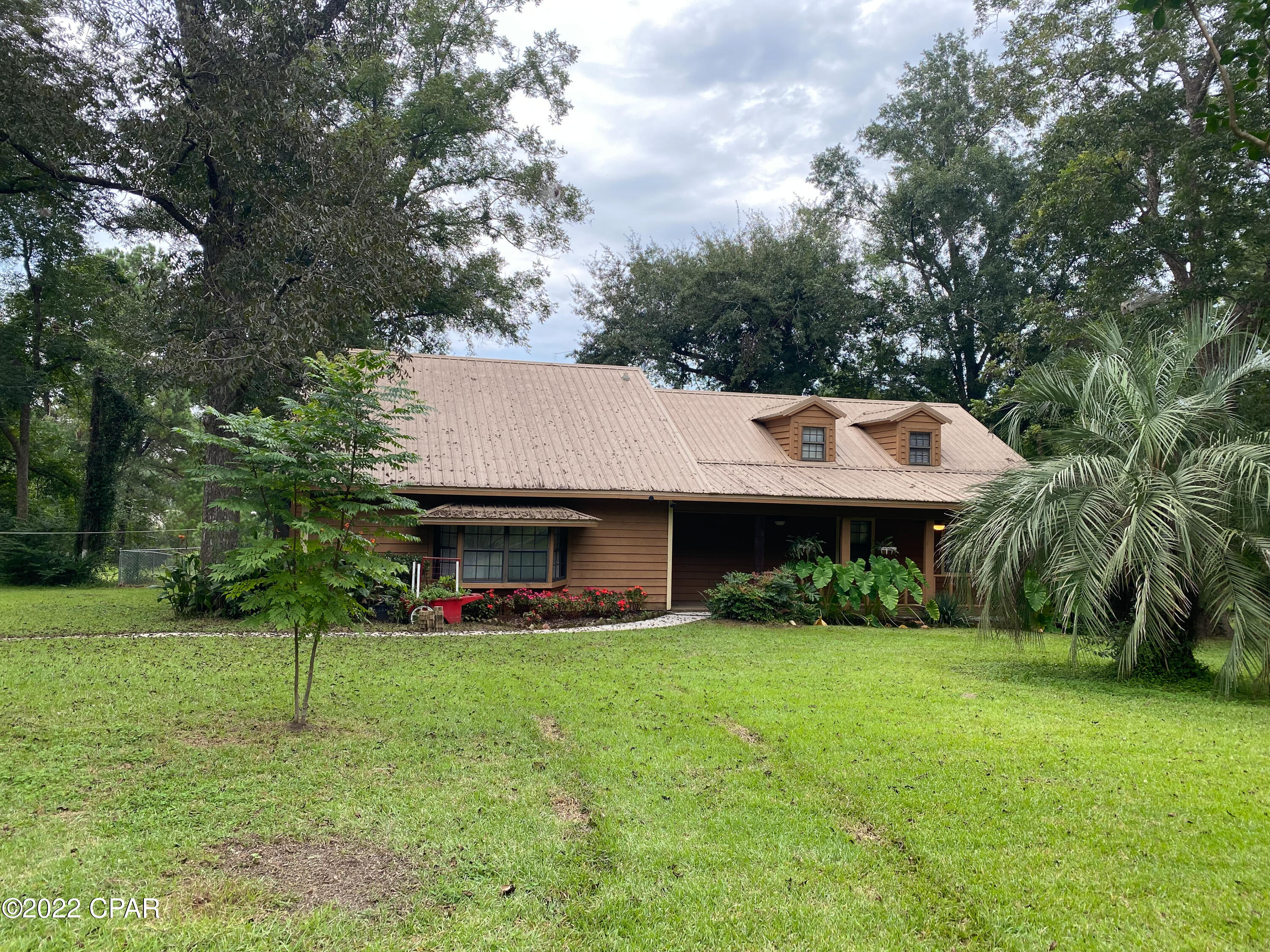 1994 Pioneer Road Chipley, FL 32428 - Photo 2 of 33 Gallery Image 2