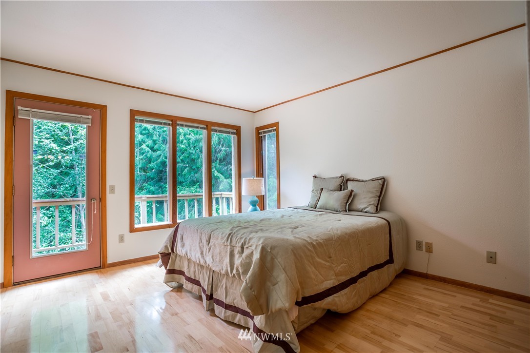 4127 Ridgewood Avenue Bellingham, WA 98229 - Photo 11 of 24 Gallery Image 11