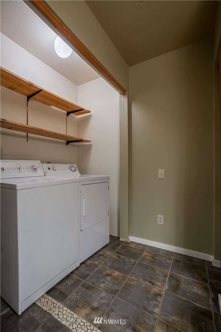 4127 Ridgewood Avenue Bellingham, WA 98229 - Photo 19 of 24 Gallery Image 19
