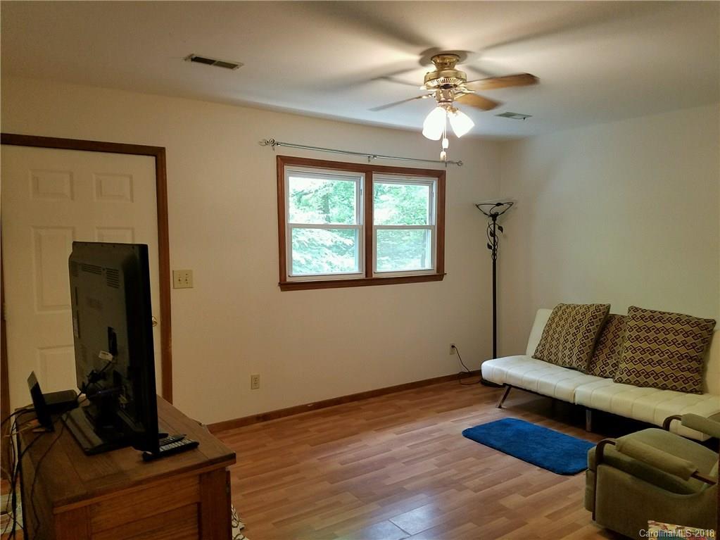 564 Houston Road Columbus, NC 28722 - Photo 12 of 15 Gallery Image 12