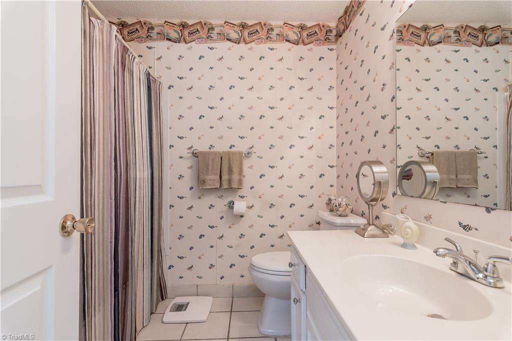 1903 Three Meadows Road Greensboro, NC 27455 - Photo 21 of 26 Gallery Image 21