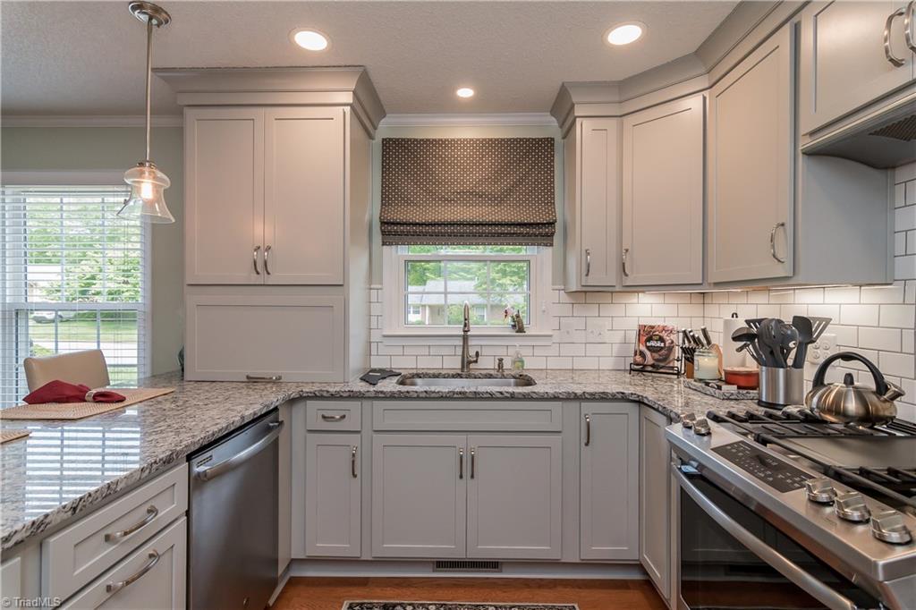 1903 Three Meadows Road Greensboro, NC 27455 - Photo 8 of 26 Gallery Image 8