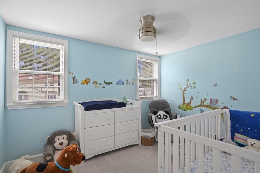 85 Canterbury Road Waltham, MA 02453 - Photo 17 of 26 Gallery Image 17
