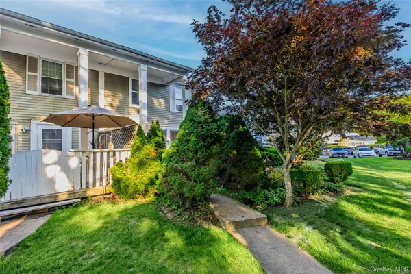 $309,996 | 8 Independence Court, Unit A, Ridge, NY 11961