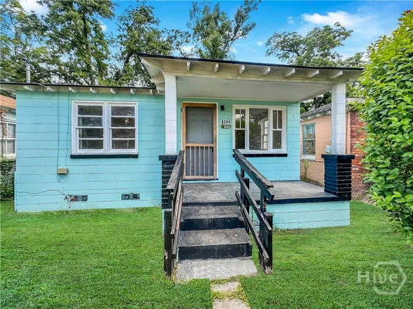 $1,200 | 1204 Murphy Avenue, Savannah, GA 31415