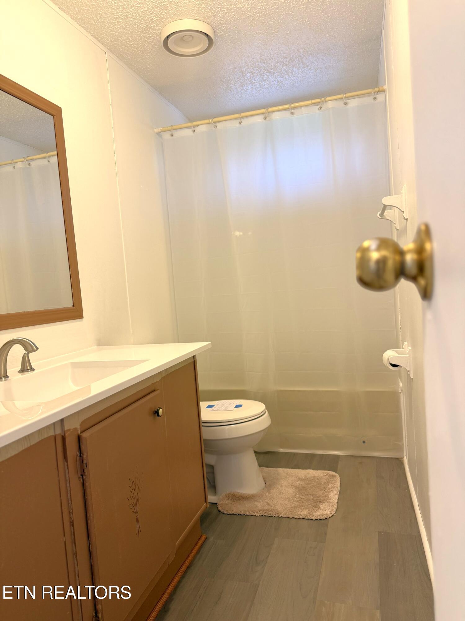 2018 Wayland Road Knoxville, TN 37914 - Photo 8 of 21 IMG_1014