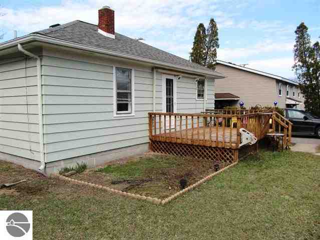 113 John R Street Clare, MI 48617 - Photo 16 of 17 1744280-15.JPG