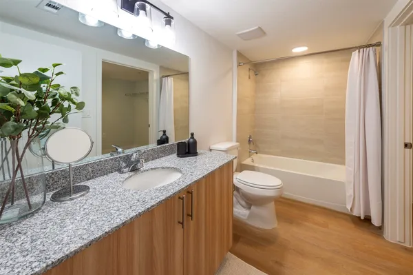$1,209 | 18036 Park Row Drive, Unit 31113, Houston, TX 77084