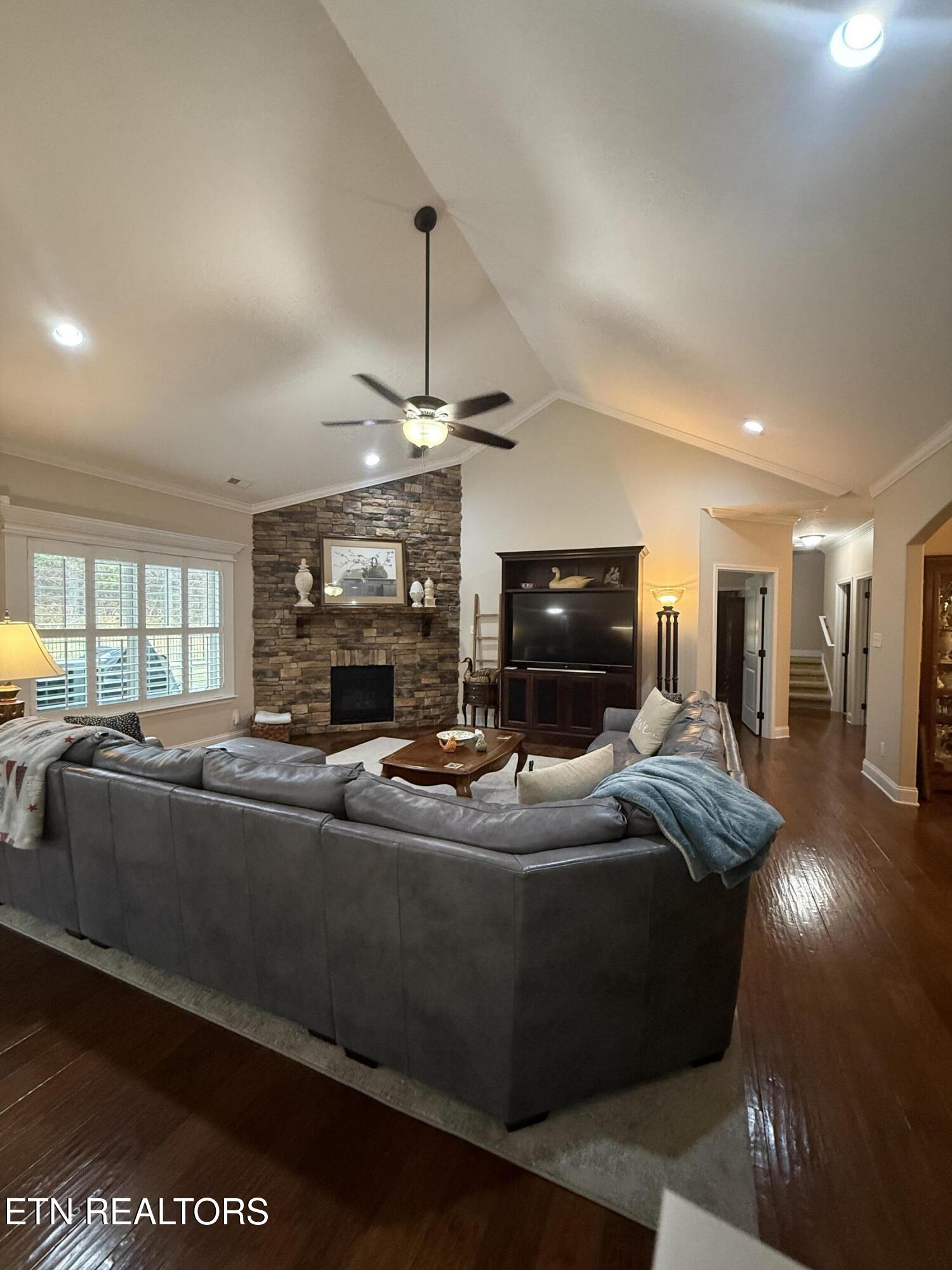 1144 Linford Circle Alcoa, TN 37701 - Photo 6 of 16 IMG_2096