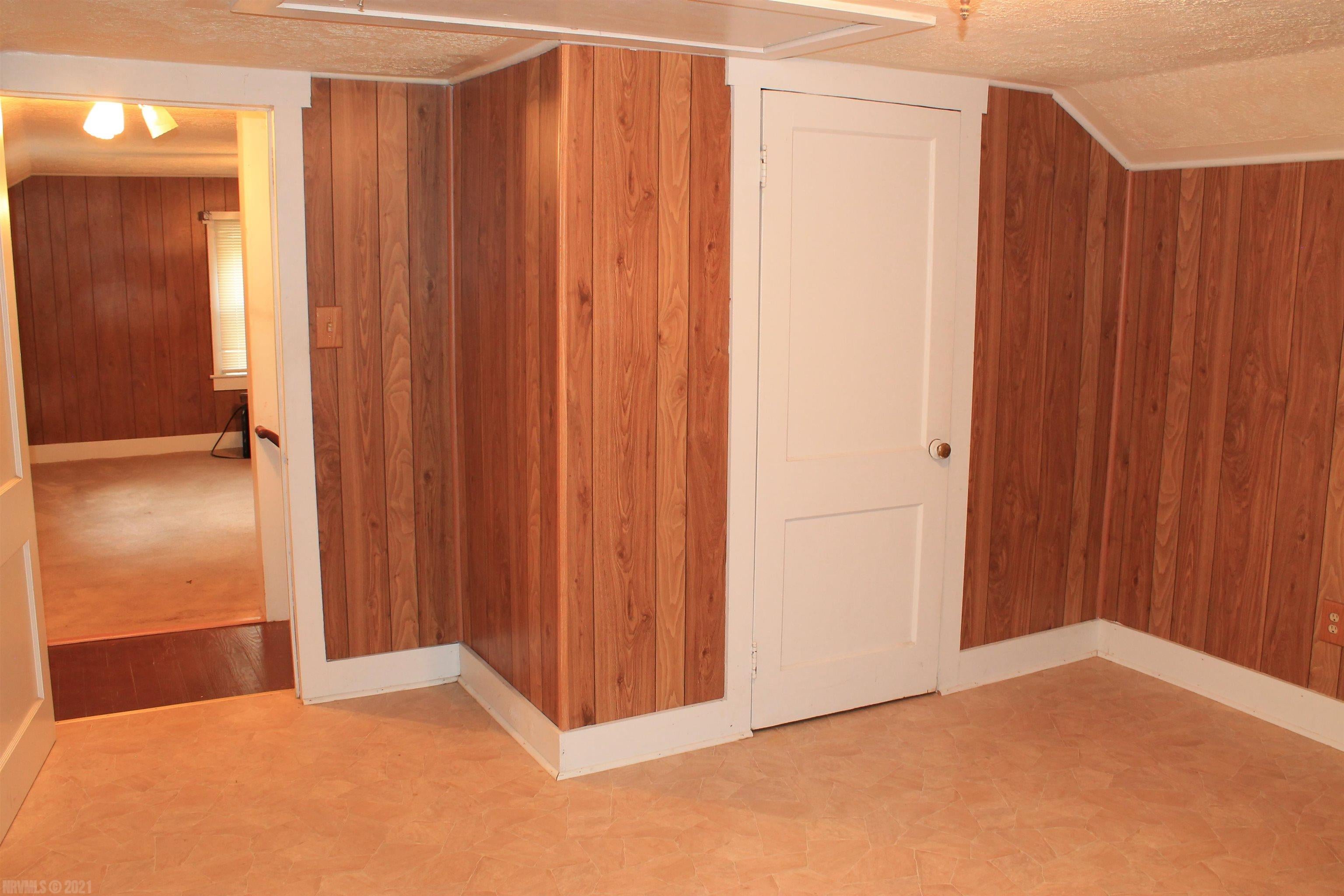 3297 Lowmans Ferry Road Pulaski, VA 24301 - Photo 33 of 33 Gallery Image 33