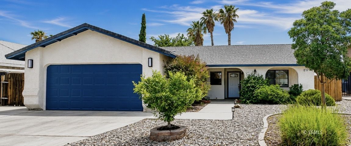 1105 Rebecca Avenue Ridgecrest, CA 93555 - Photo 2 of 27