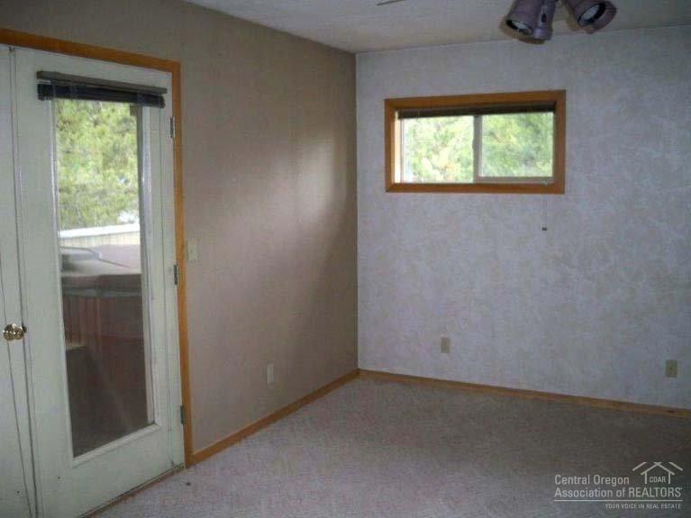 55833 Osprey Road Bend, OR 97707 - Photo 6 of 12 Additional Photo