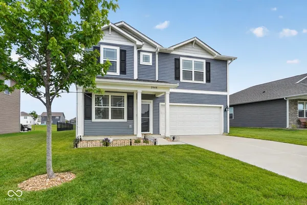 $329,900 | 1944 Fairmount Drive, Greenfield, IN 46140