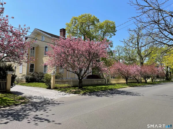 $5,500 | 29 Broad Street, Guilford, CT 06437