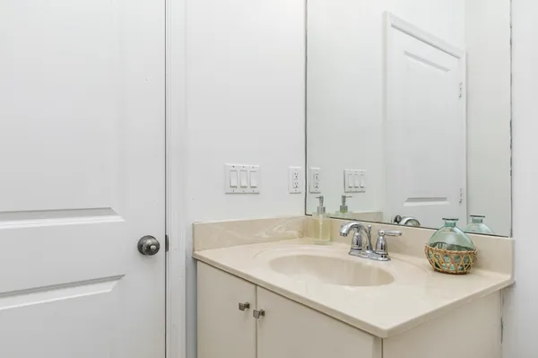 $450,000 | 12651 Northwest 32nd Place, Sunrise, FL 33323
