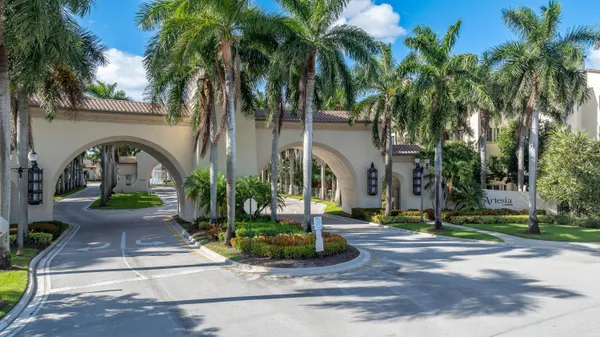 $450,000 | 12651 Northwest 32nd Place, Sunrise, FL 33323