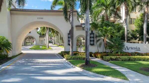 $450,000 | 12651 Northwest 32nd Place, Sunrise, FL 33323