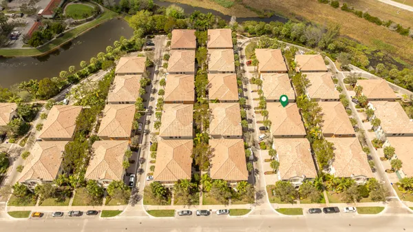 $450,000 | 12651 Northwest 32nd Place, Sunrise, FL 33323