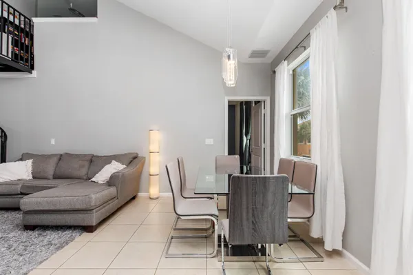 $450,000 | 12651 Northwest 32nd Place, Sunrise, FL 33323