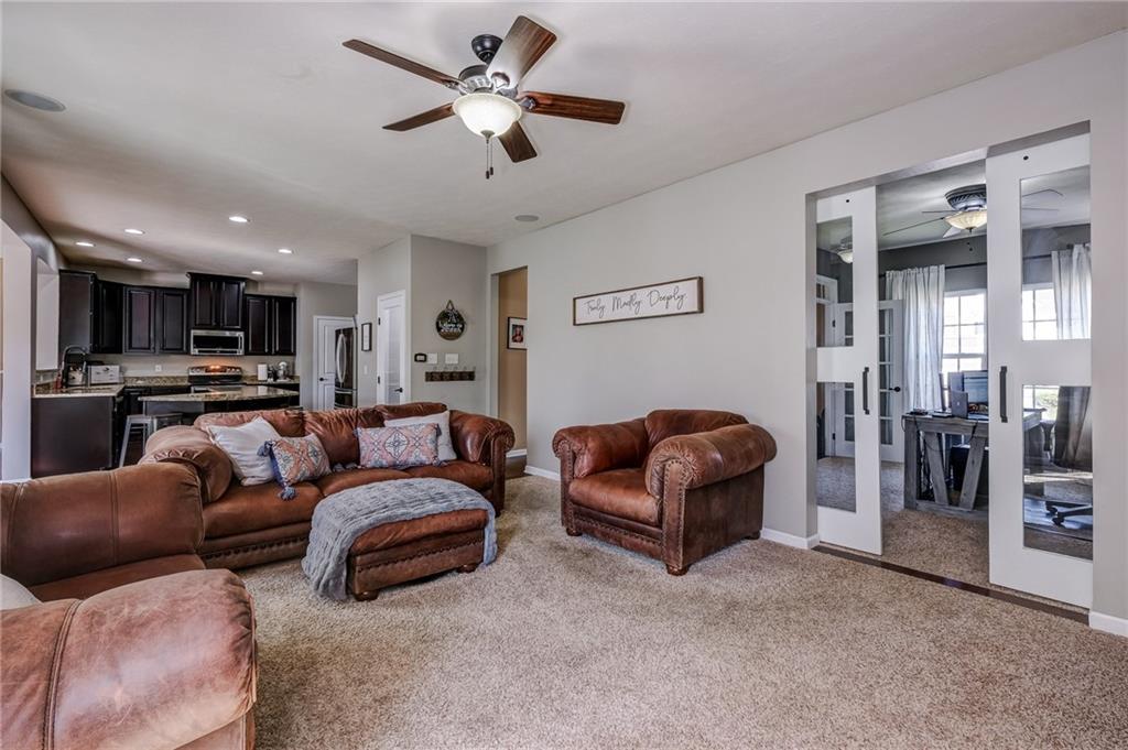 119 Chestnut Ridge Drive Beaver Falls, PA 15010 - Photo 6 of 25 Gallery Image 6