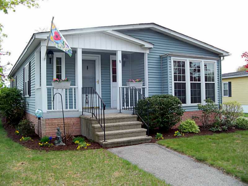 8 Queens Road Attleboro, MA 02703 - Photo 1 of 25 Exterior Front.