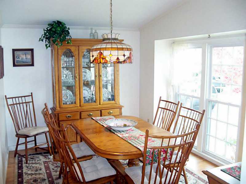 8 Queens Road Attleboro, MA 02703 - Photo 7 of 25 Dining Room.