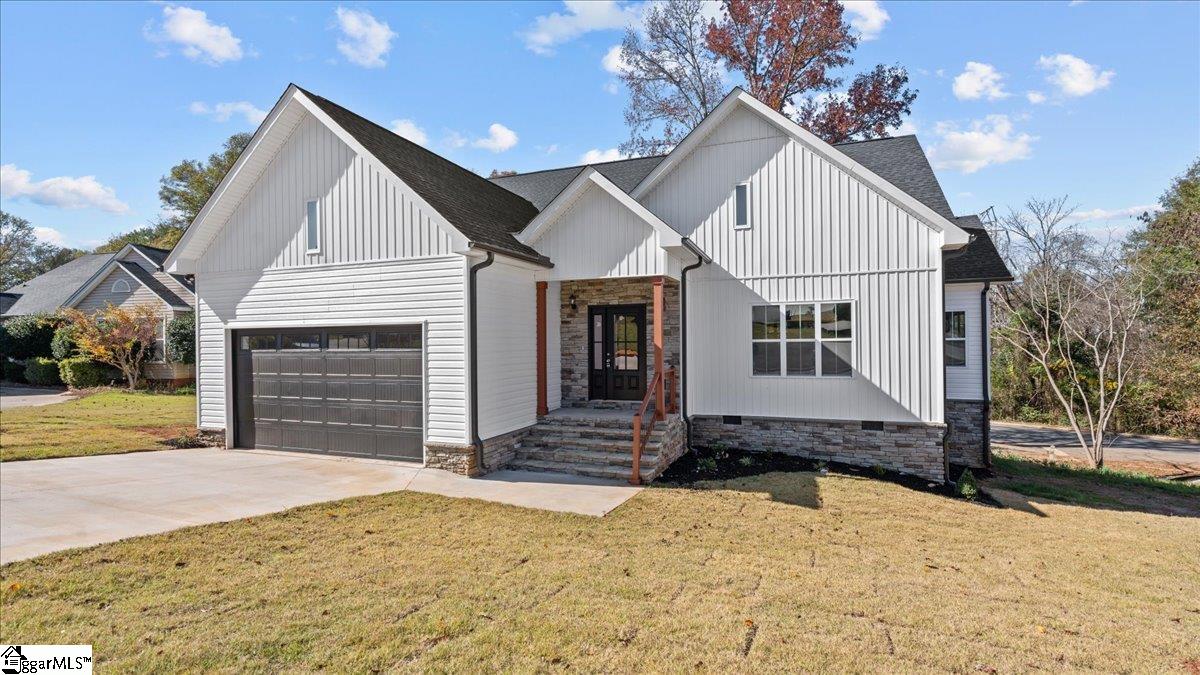 5 Springhouse Way Greenville, SC 29607 - Photo 2 of 28