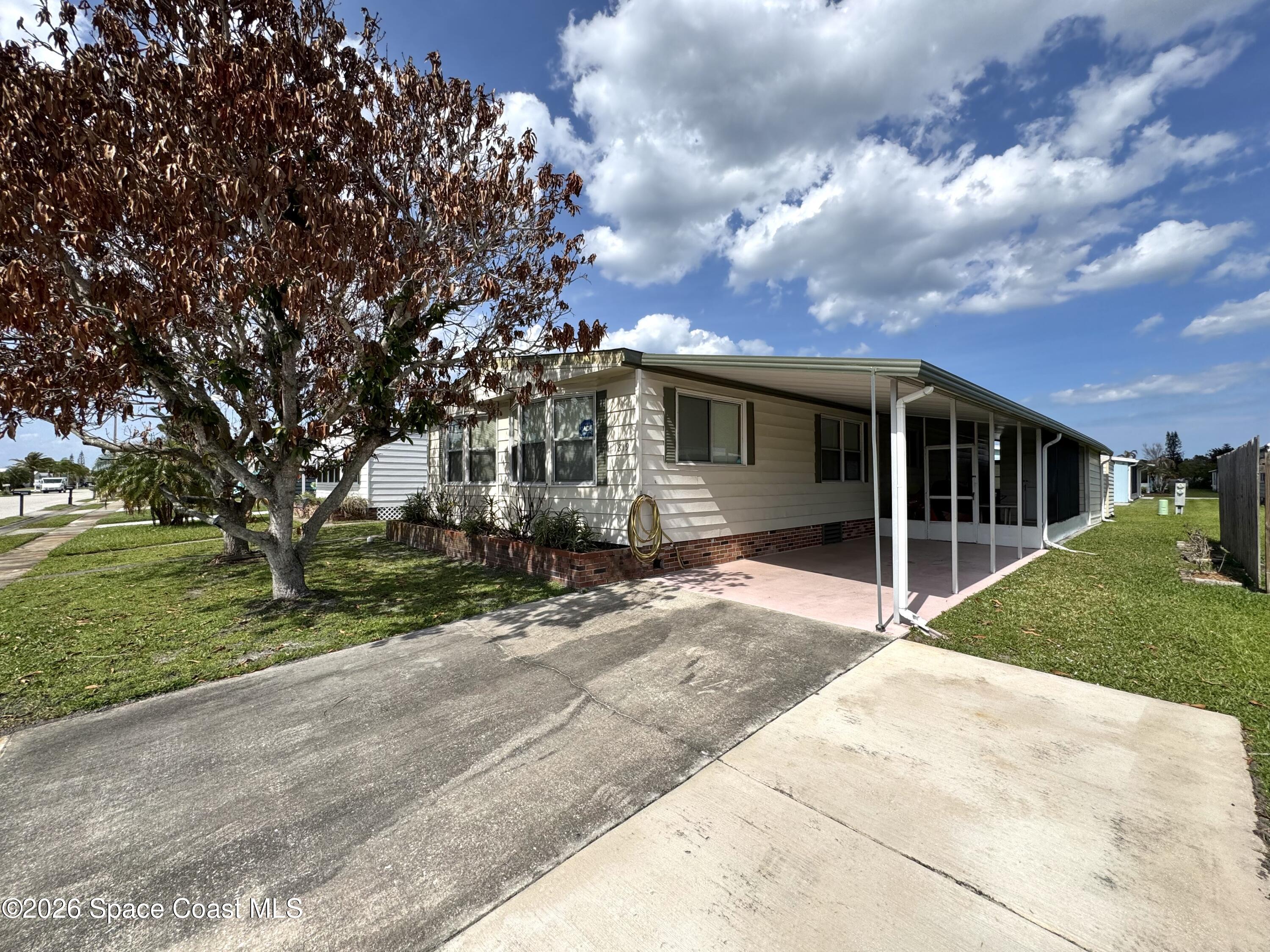 1819 Mango Street Northeast Palm Bay, FL 32905 - Photo 2 of 22 IMG_0030