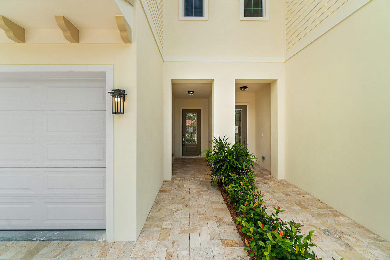 500 Northeast Wavecrest Way Boca Raton, FL 33432 - Photo 18 of 46 018-500NEWavecrestWay-BocaRaton-FL-small