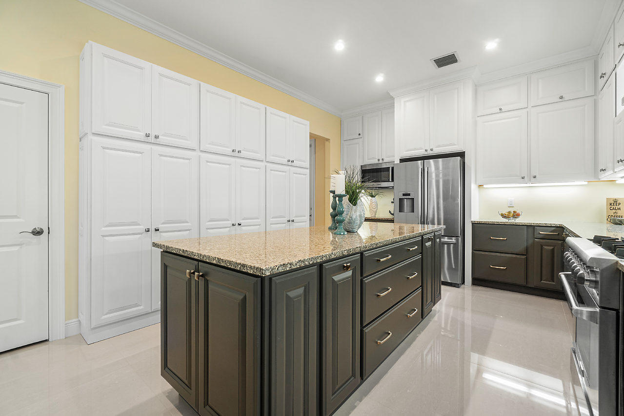 500 Northeast Wavecrest Way Boca Raton, FL 33432 - Photo 30 of 46 030-500NEWavecrestWay-BocaRaton-FL-small