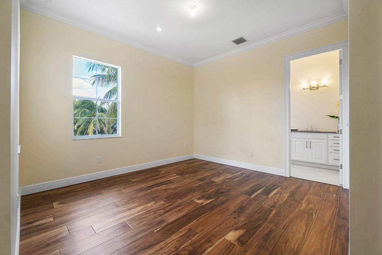 500 Northeast Wavecrest Way Boca Raton, FL 33432 - Photo 32 of 46 032-500NEWavecrestWay-BocaRaton-FL-small